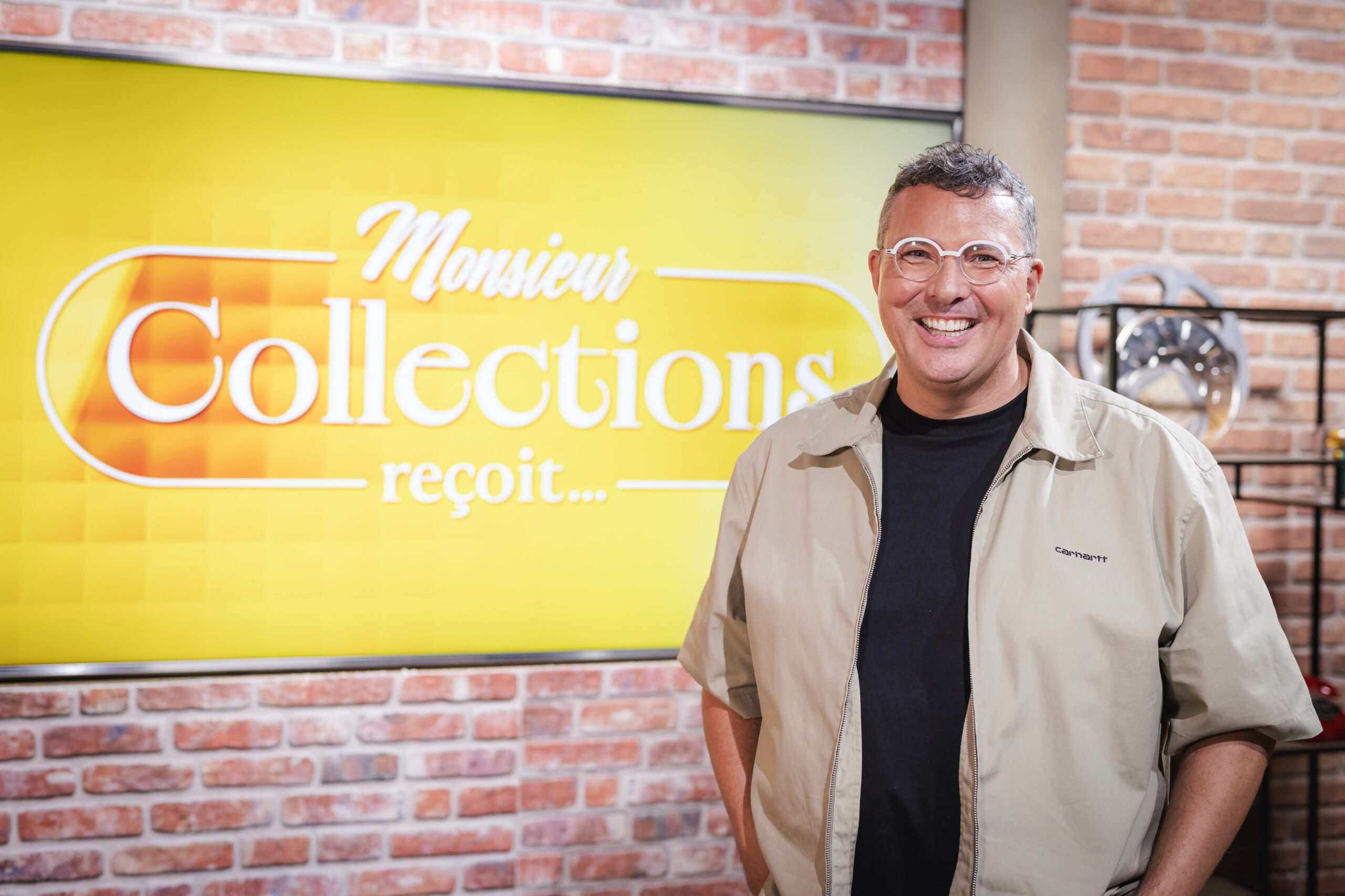 Sébastien Delcampe, présentateur de Monsieur Collections reçoit…